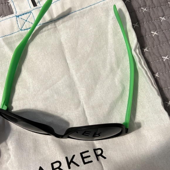 Eyeglass cases - Picture 4 of 10